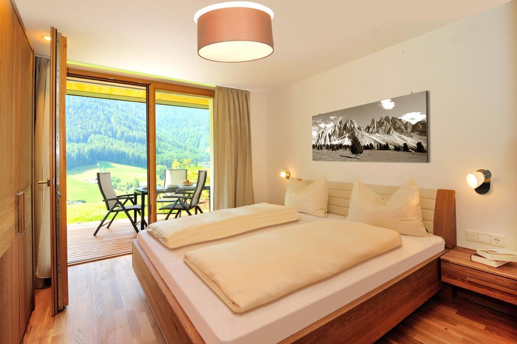 Peterwieshof Funes  Habitación foto