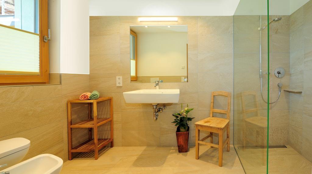 Peterwieshof Funes  Habitación foto
